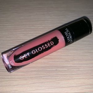 Victoria’s Secret Pinky Lipgloss